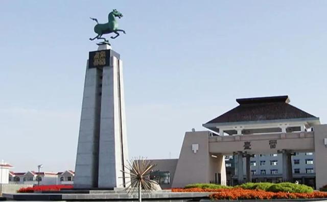 甘肃省文旅主题馆上新！解锁丝路壮游研学线路，来甘肃边"学"边玩