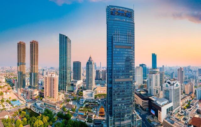 江苏最适合定居的城市，不是南京和苏州，而是这座新一线小城