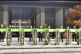 卧龙区卧龙岗街道：精准服务，当好助企“服务员”图片
