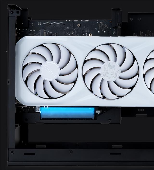 铭瑄B850BKB ITX迷你主板：显卡插在背面 清爽、满血