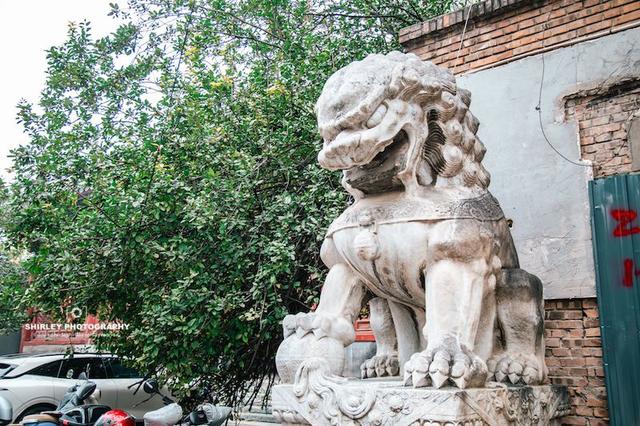 北京国宝级王府，曾经每年开放一天，如今腾退后破败不堪一片狼藉