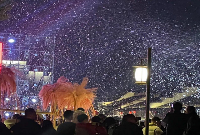 跨年夜，关岭迎来2026年“第一场雪”！