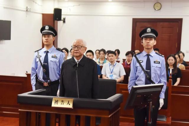 落马副部杜梓贪8191万获刑15年