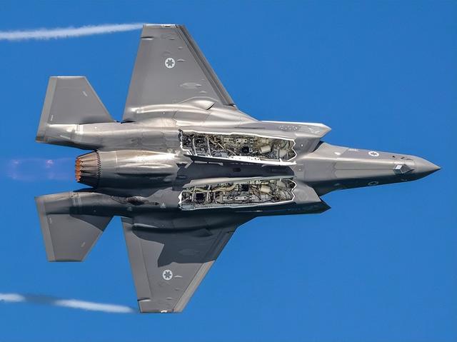 怕歼35抢市场？美国突然要卖沙特F35，以色列难保中东唯一五代机
