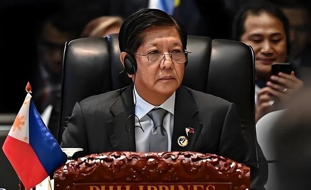 菲律宾向国际刑事法院服软	，禁毒战核心人物德拉罗萨将被移交