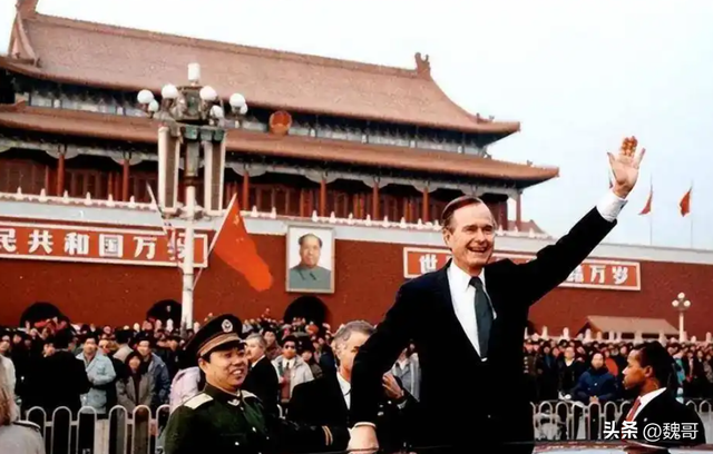 51年前，中国还很贫弱，老布什却直言：我看到世界的未来在北京
