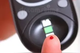 打乒乓球是控制血糖的最好的运动图片