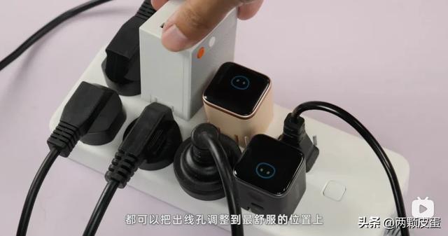 更懂 iPhone 17 的充电器:45W 安克安心充 Smart 上手体验