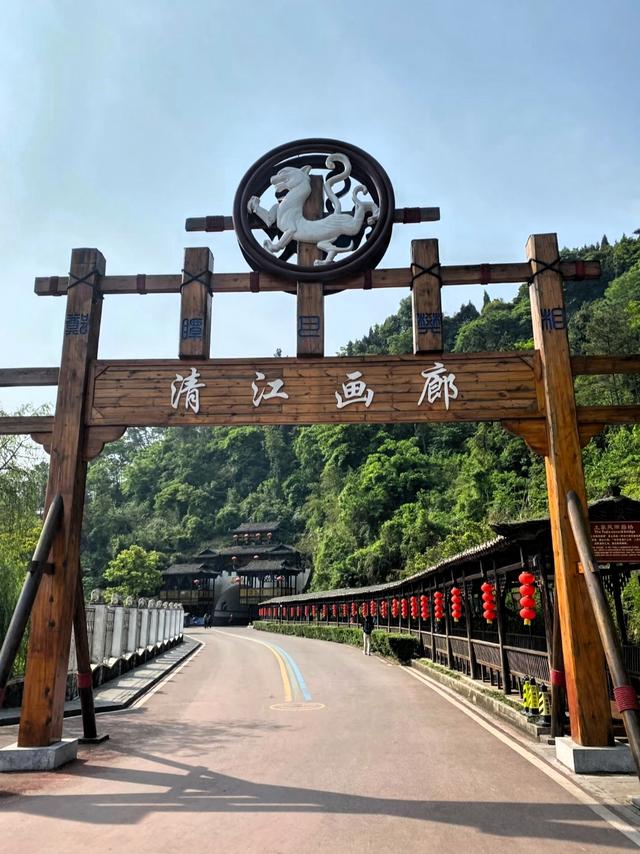 世界上只有中国湖北省宜昌市才有的全球 “独一无二的10大奇景”