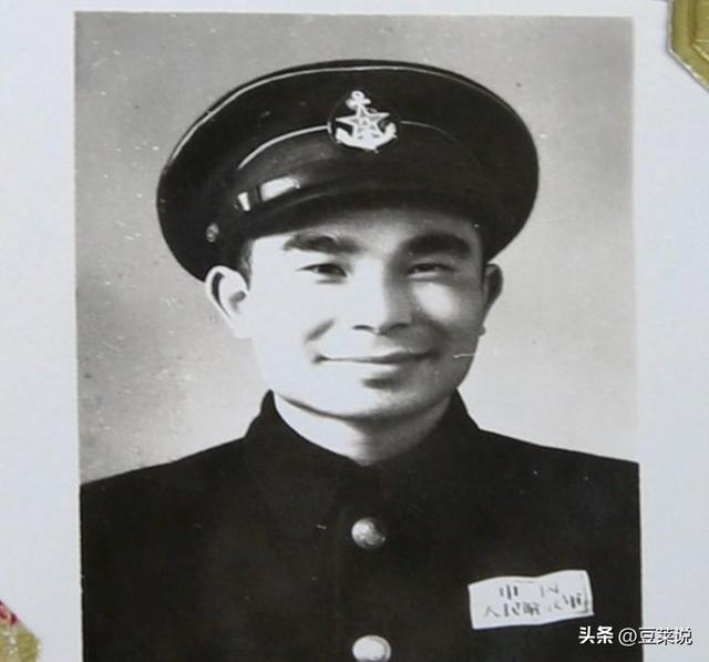 一路走好！阅兵刚结束不到24小时，102岁抗战老兵彭长竹安详离世