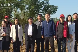 岳阳市自然资源和规划局举办党外人士特约人员及“营商清风101”行动执法监督活动图片