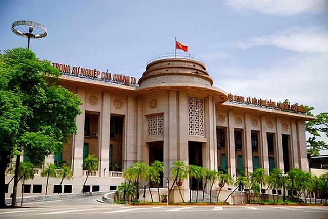 为庆祝大阅兵，越南每人发10万现金，要求4天内发齐，让民众受益