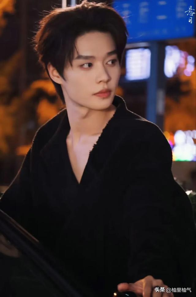 现在最火的短剧男演员 要演技有演技 要颜值有颜值 要气质有气质