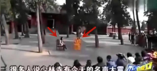 李湘不忍了！公开坦白和释永信的真实关系，亲吻照终于真相大白
