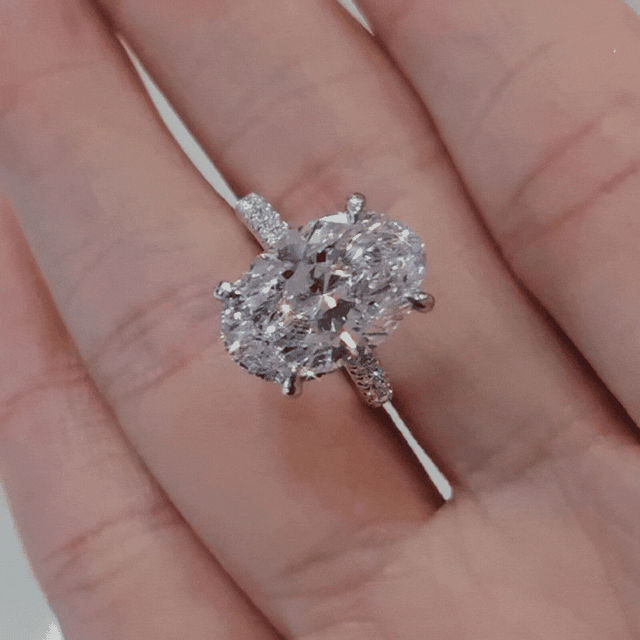 黄仁勋来华真正目的揭开！国产新一轮芯片材料面世，美日连夜建厂