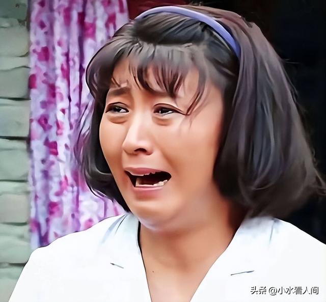 闫学晶丑闻再曝！一人已被拘留，婚变内幕被扒，亲手拔父亲氧气管