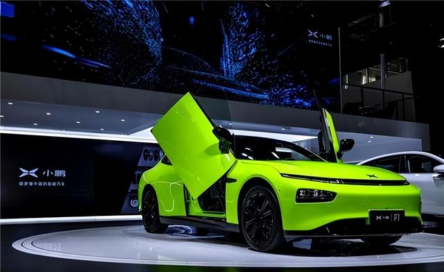 中国大量进口光刻机相关设备，阿斯麦CEO称：中国客户什么都要