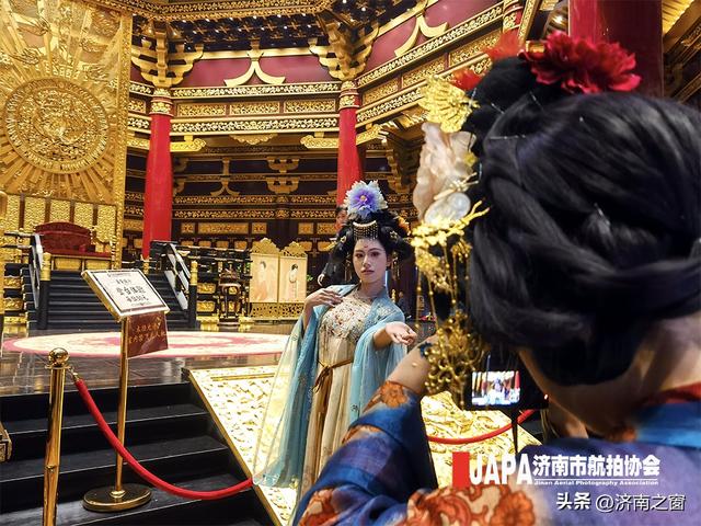 夜探隋唐：在光影里触摸洛阳的千年脉搏