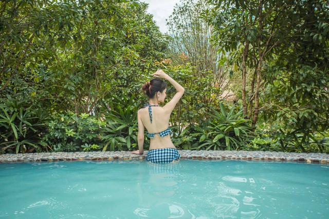 来贺州叹“森林温泉秘境”！房内私汤看风景！宛如“世外桃源”