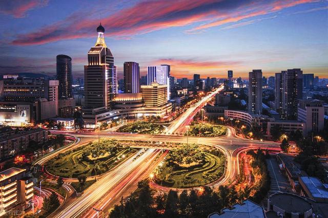 济南，为何在经济强省背景下，却显得低调内敛，没多少存在感呢