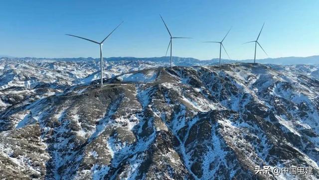 绘就“多彩新疆”锦绣画卷！打卡天山上的“电建足迹”