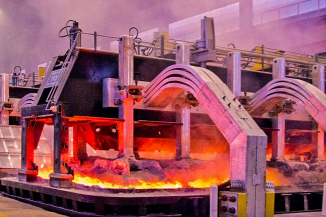 不许中国一家独大，特朗普联合8国在白宫签字，要废中国王牌