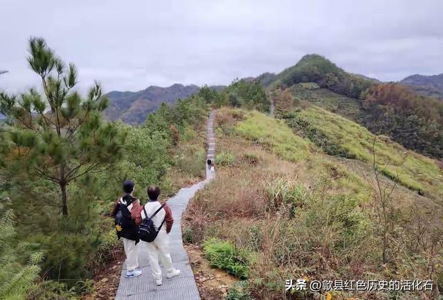 徒步密川，赏何荣成先生打造的“徽州天梯旅游观光风景线”！