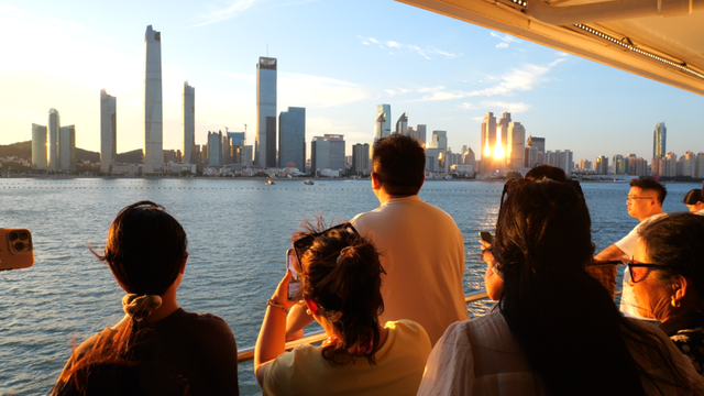 “黄金＋蓝调”夏日限定组合！在奥帆感受双重浪漫的海洋情书