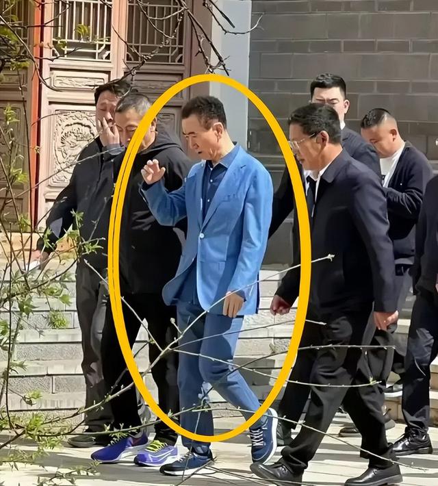 风流成性、挥霍无度，37岁“纵欲过度”的王思聪，再次陷入大丑闻