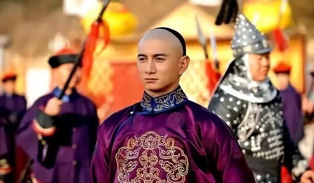 康熙为什么不传位给八阿哥？史学家：传给谁都不会传给他