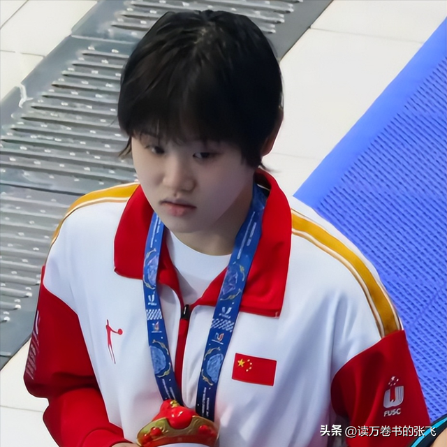 官宣退役不到1月，张家齐接受采访，句句不提却字字都提全红婵