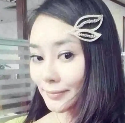 2014年，重庆美女主持人陈霞惨死，凶手受审时称：怪她生得太美了