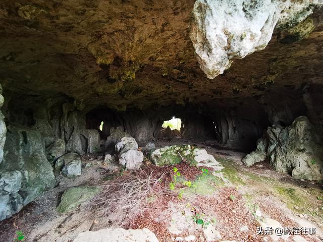 老人岩与磨刀岩：走过万仞崖壁之间不足一尺宽的险峻小道