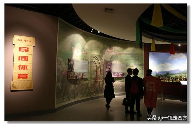 青海省博物馆里的青海非物质文化遗产展