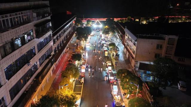 荥经七夕焰火全攻略：向银河发射爱心！2025年最浪漫的夜晚指南