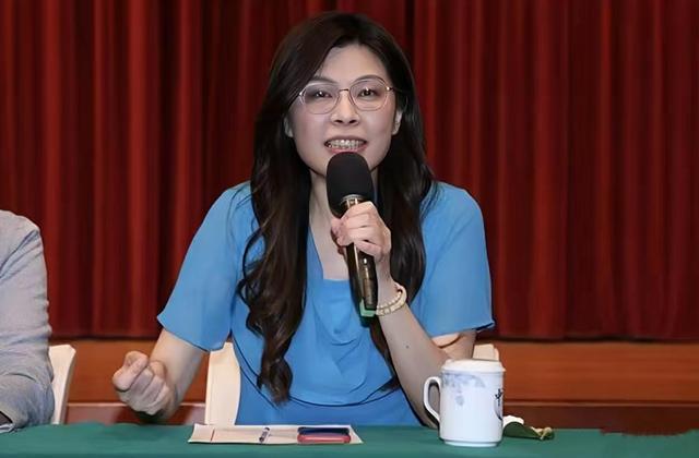 郑丽文刚胜选就表态，已准备赴陆面谈，吴思瑶：第二个“洪秀柱”