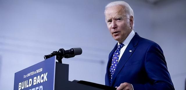 不可思议！突破芯片围堵的竟然是山寨光刻机，美国收紧限制也徒劳