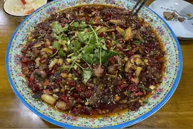 吃在四川，味在自贡——探寻盐帮菜的魅力图片