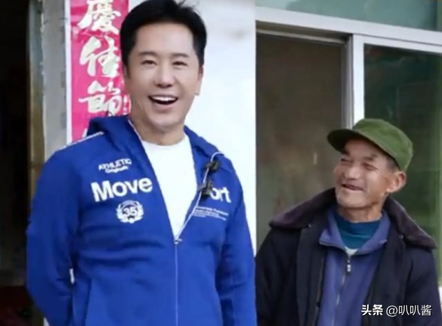 他8次上春晚，作死被捕入狱，如今56岁无人问津，沦落到四处走穴