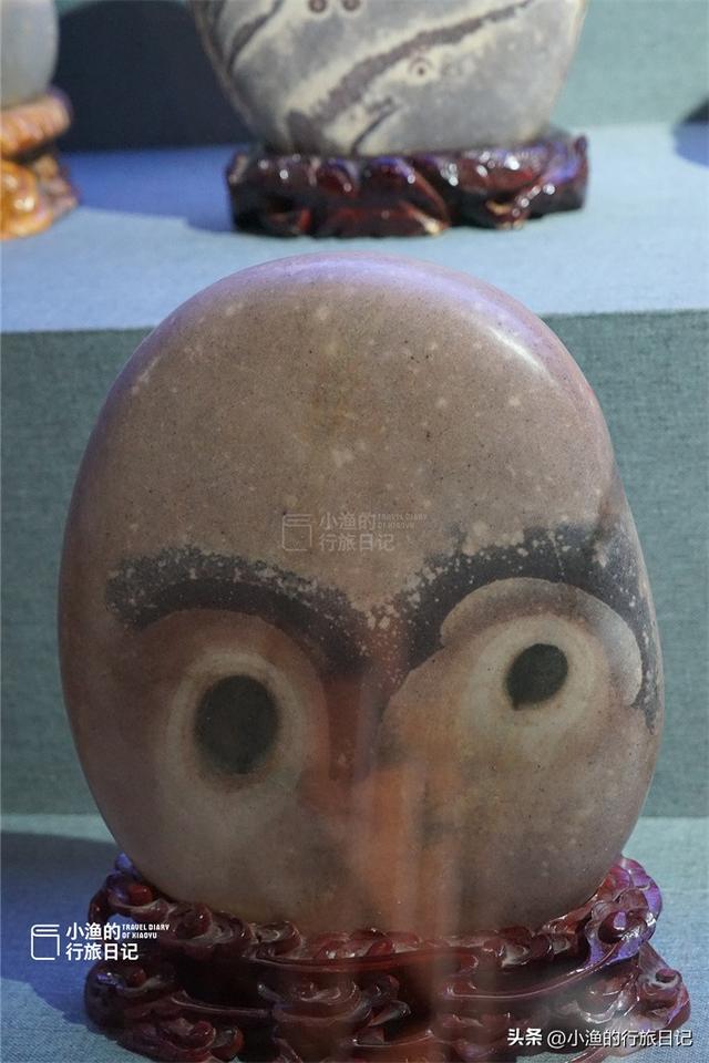 陕西黄河边有座石头博物馆，门口看着不起眼，里面藏着“大宝藏”