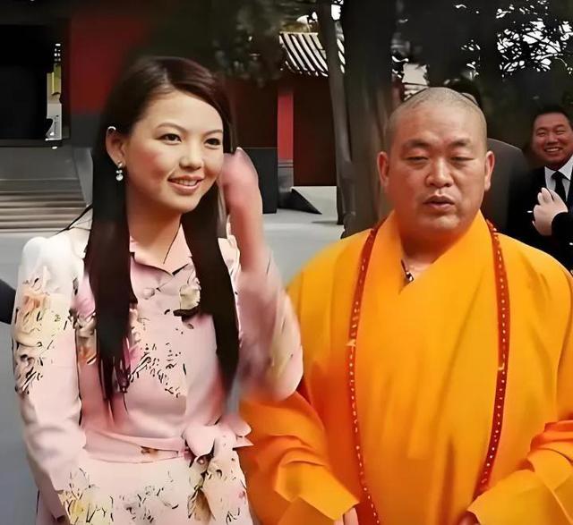 李湘不忍了！公开回应与释永信的真实关系，亲吻照的真相终于大白