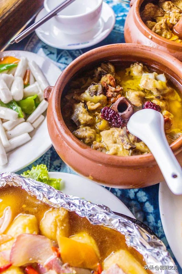 跟着赛事游昆明｜看完美景吃美食！这些天冷暖胃美食，带你解锁昆明冬日的温暖密码~