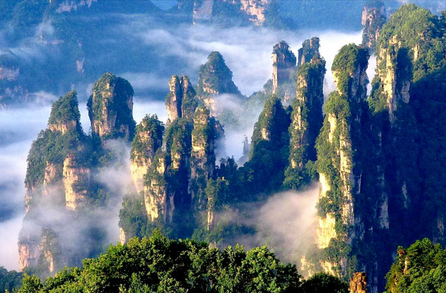 全球十大景区曝光！去过 3 个算资深，第 1 名藏着宇宙级美景