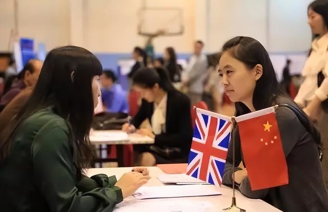 又一间谍泄露机密！海归身份曝光，董明珠那句话的含金量还在上升
