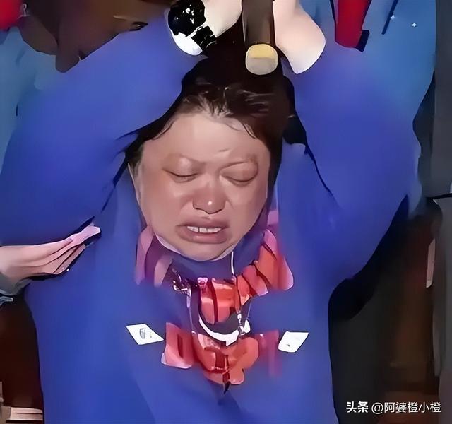 贪污上亿、假慈善？被实名举报的韩红	，还是没有等来一声道歉！