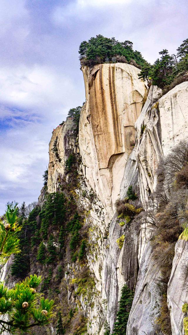 魂牵梦萦，我登上思念已久的华山.......
