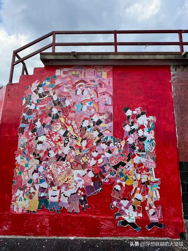 泰安道朗镇的“花田北张壁画村”，拍照很出片呢！