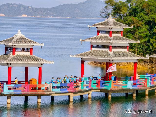 穿越万绿湖大型徒步