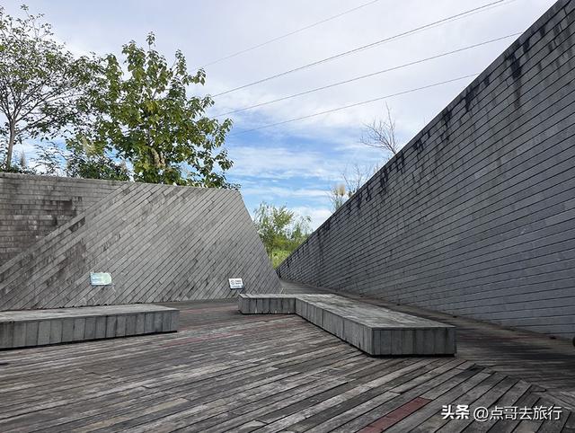 成都隐秘绿洲，三种景致如梦幻，超级惊艳，不要门票，公交直达！