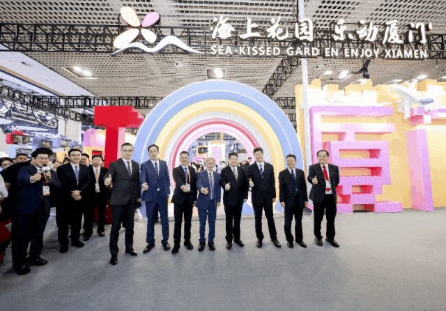 全场最靓！机器人秀、免费甜品、互动体验……持续至本周末→